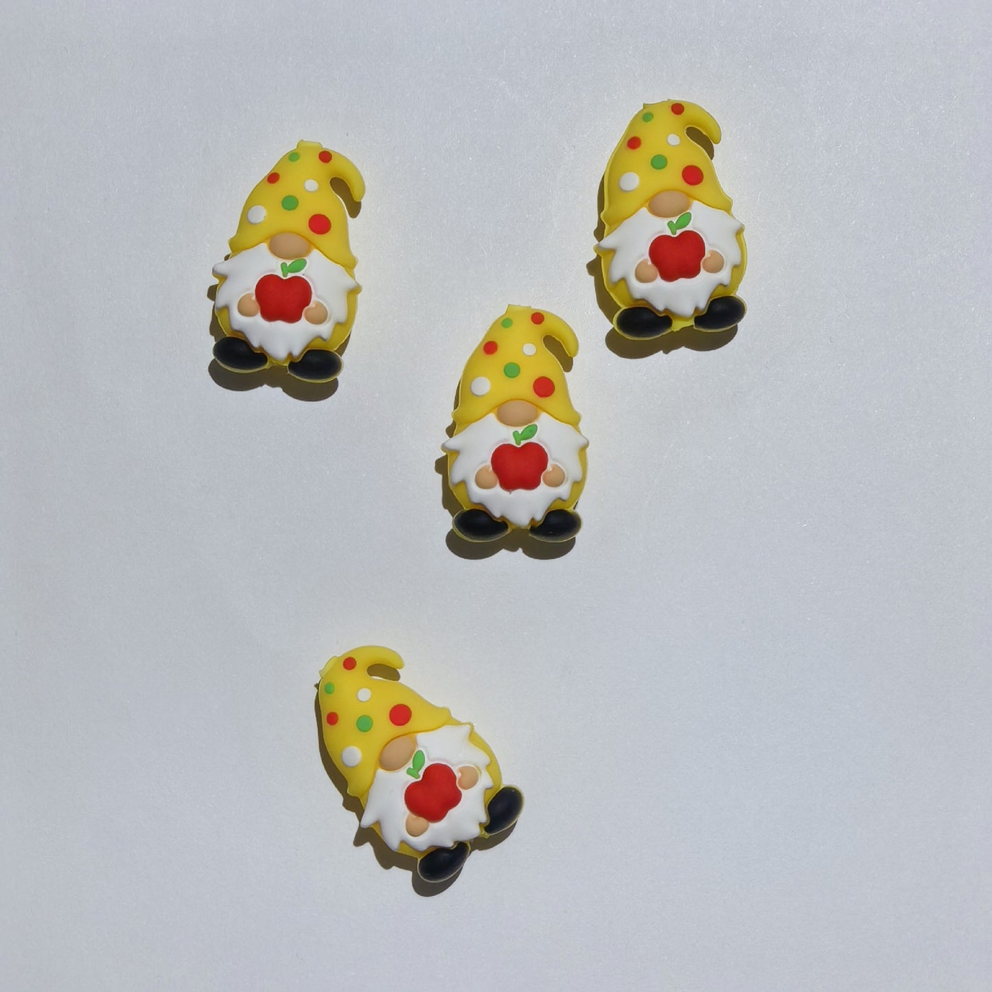 20Pcs Silicone 3D Focal Beads Yellow Apple Dwarf Front Facing 3