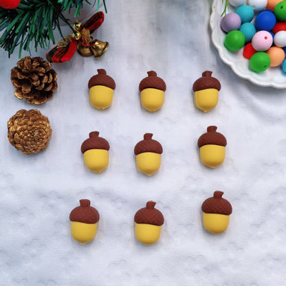20Pcs Silicone 3D Focal Beads Acorns Brown Cap Detail 4