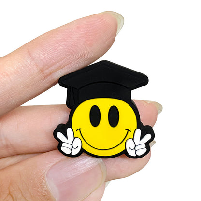 20Pcs Silicone Focal Beads Smiling Face Wearing Doctor Hat 5