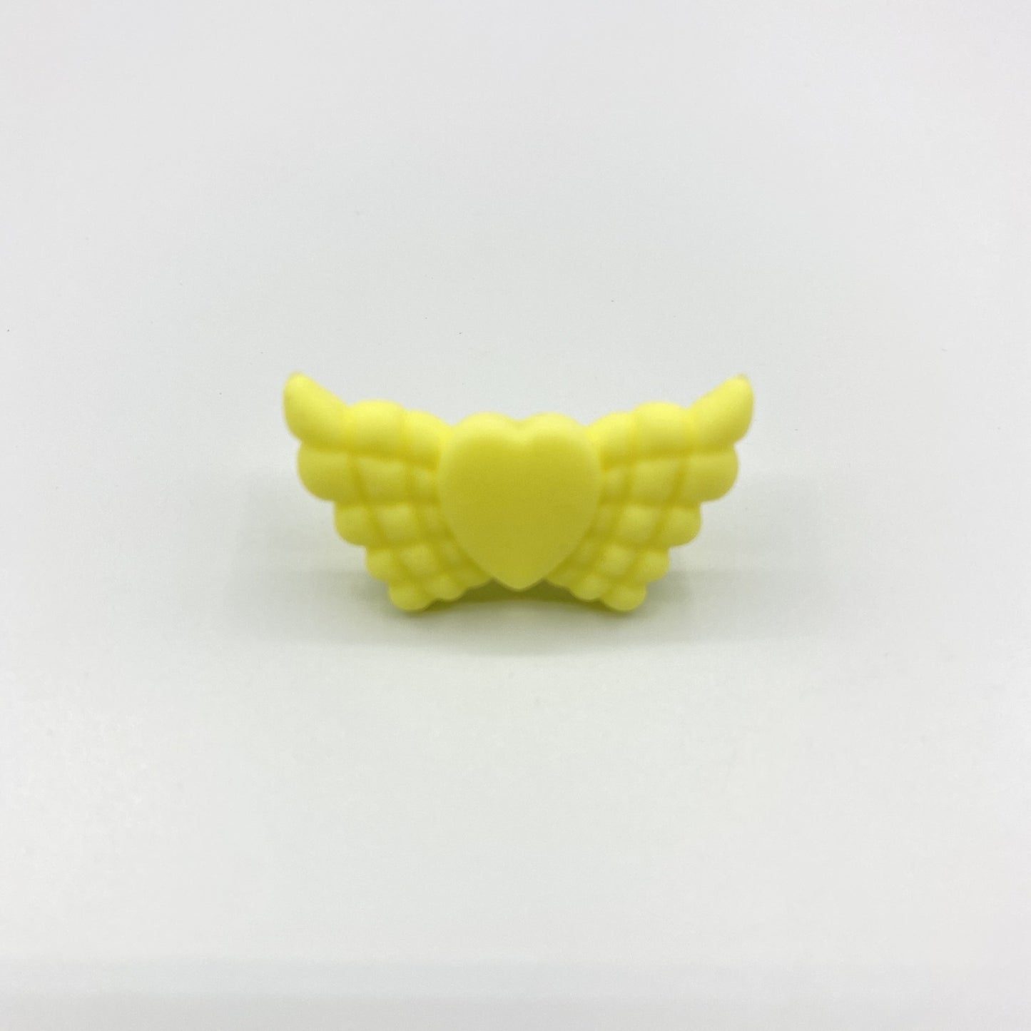 20pcs Silicone Focal Beads Wing Shape with Heart Center 26