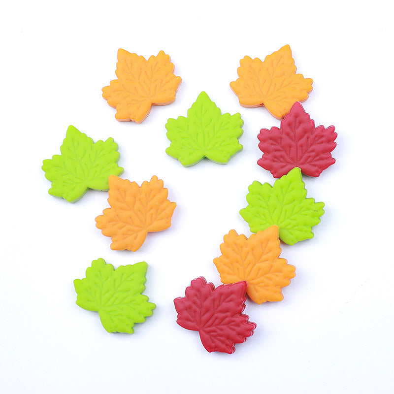 20Pcs Silicone Focal Beads Maple Leaf Detailed Vein Design 3