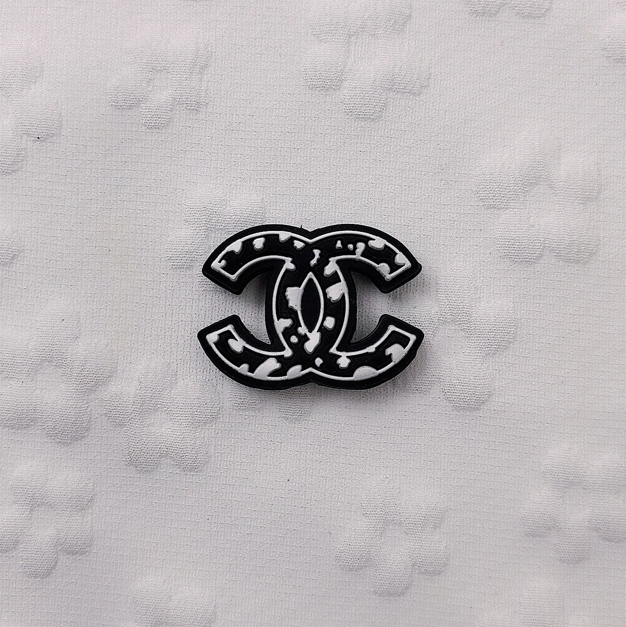 20Pcs Silicone Focal Beads Designer Interlocking C Logo Shape 7