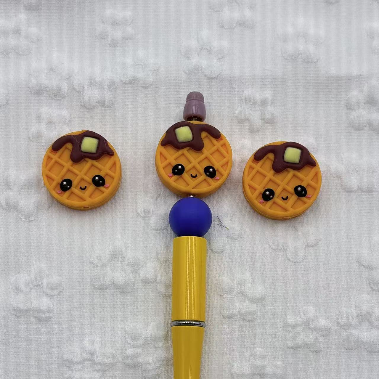 20Pcs Silicone 3D Focal Beads Cute Biscuits Smiling Face Design 4