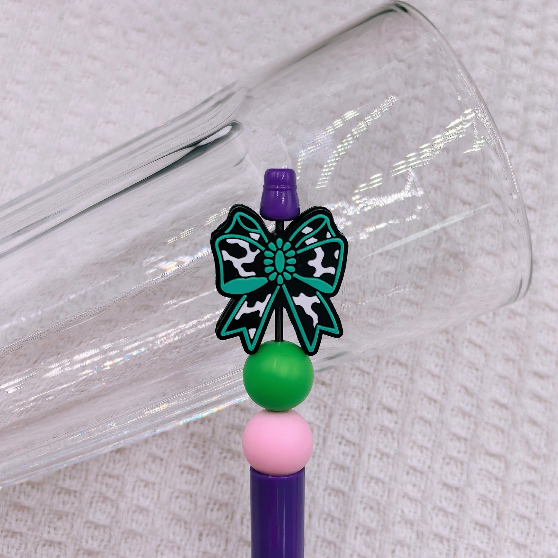 20Pcs Silicone Focal Beads Green Brown Spotted Bow Design 7