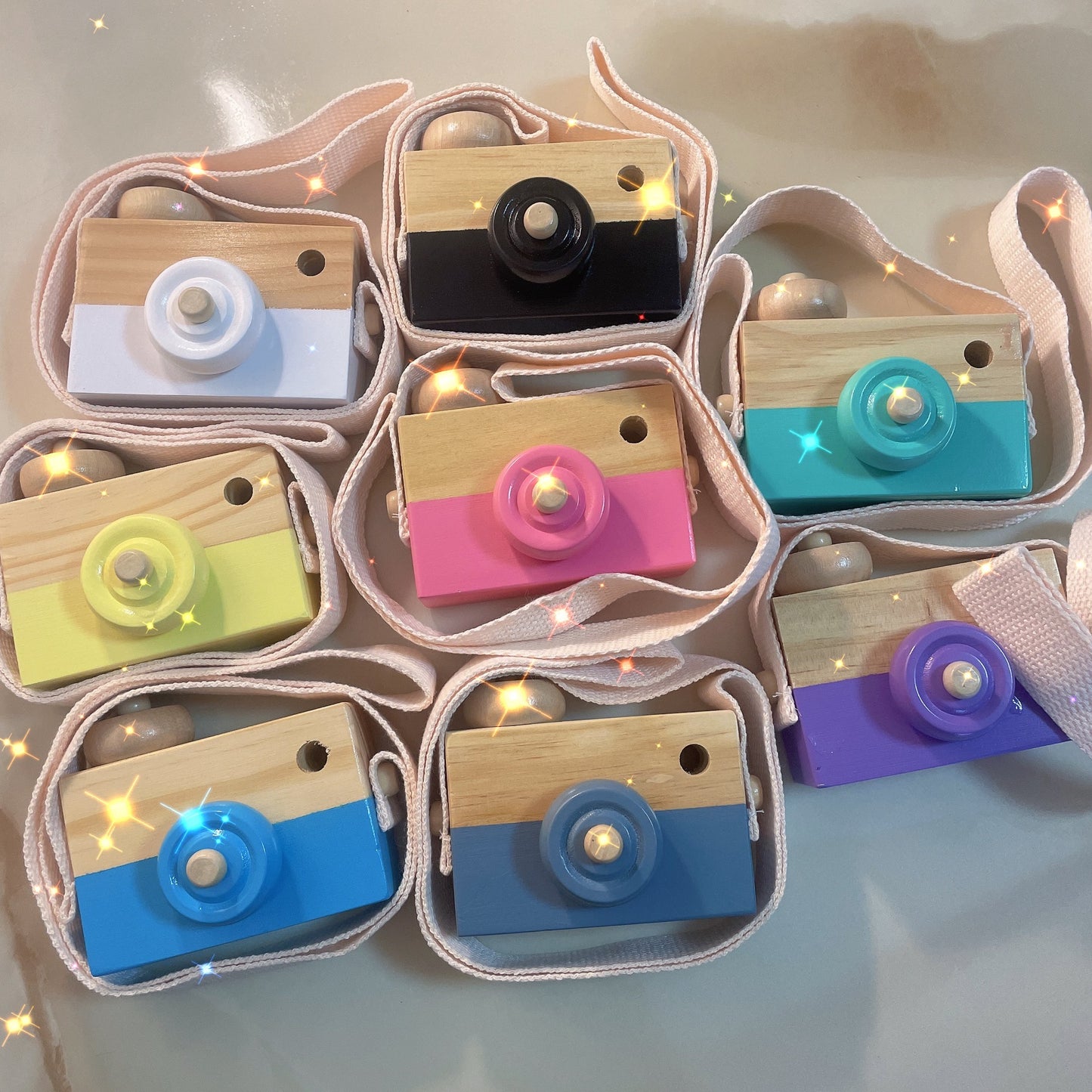 Wooden Pretend Play Camera Toy for Toddlers 8x9x3.5cm 12