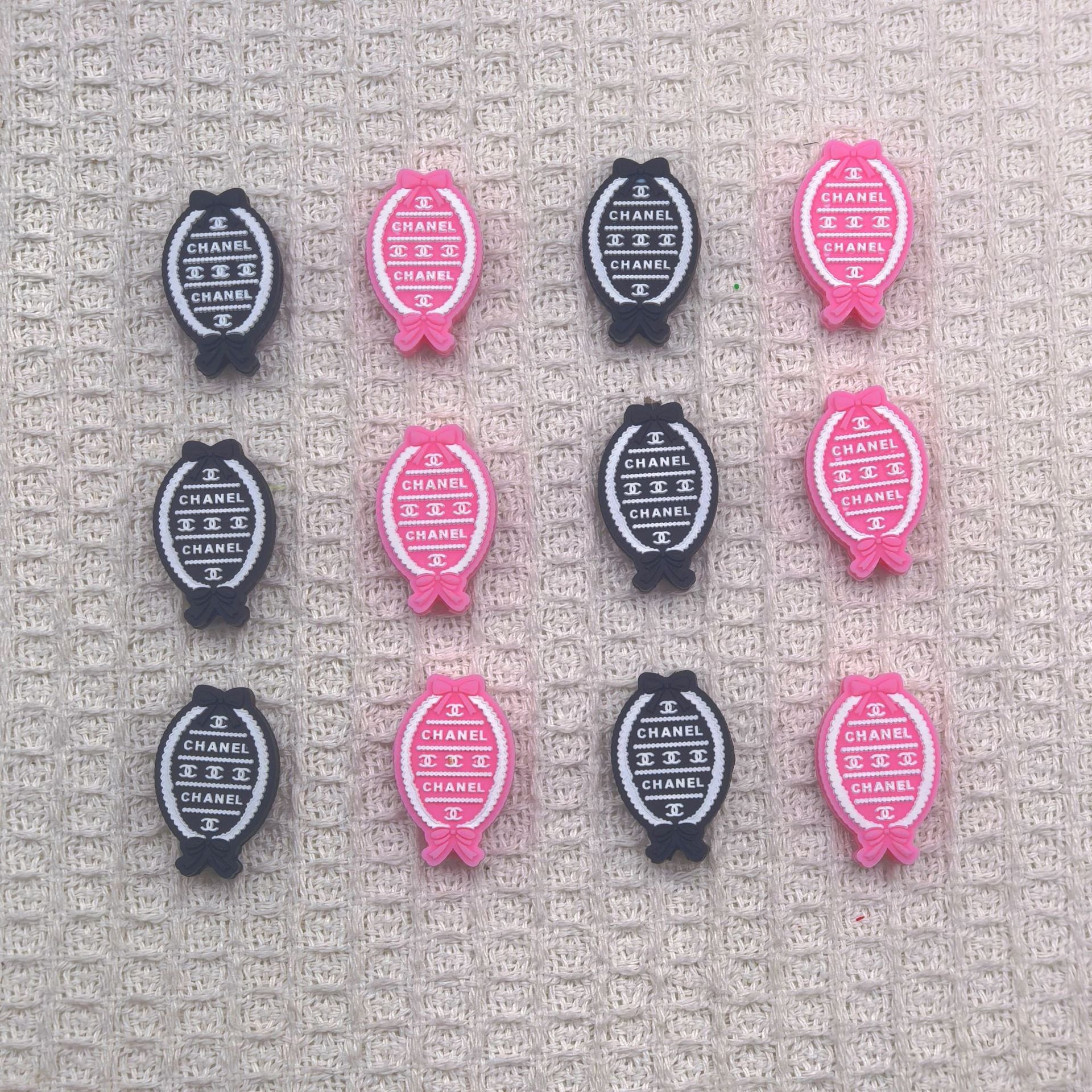 20Pcs Silicone Focal Beads Magic Mirror Oval with Bow Detail 5
