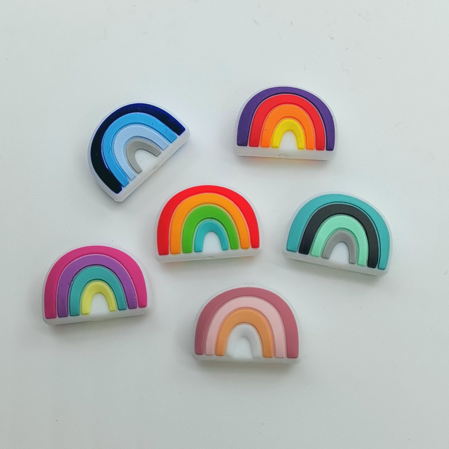 20pcs Silicone Focal Beads Rainbow Layered Arches Design 3