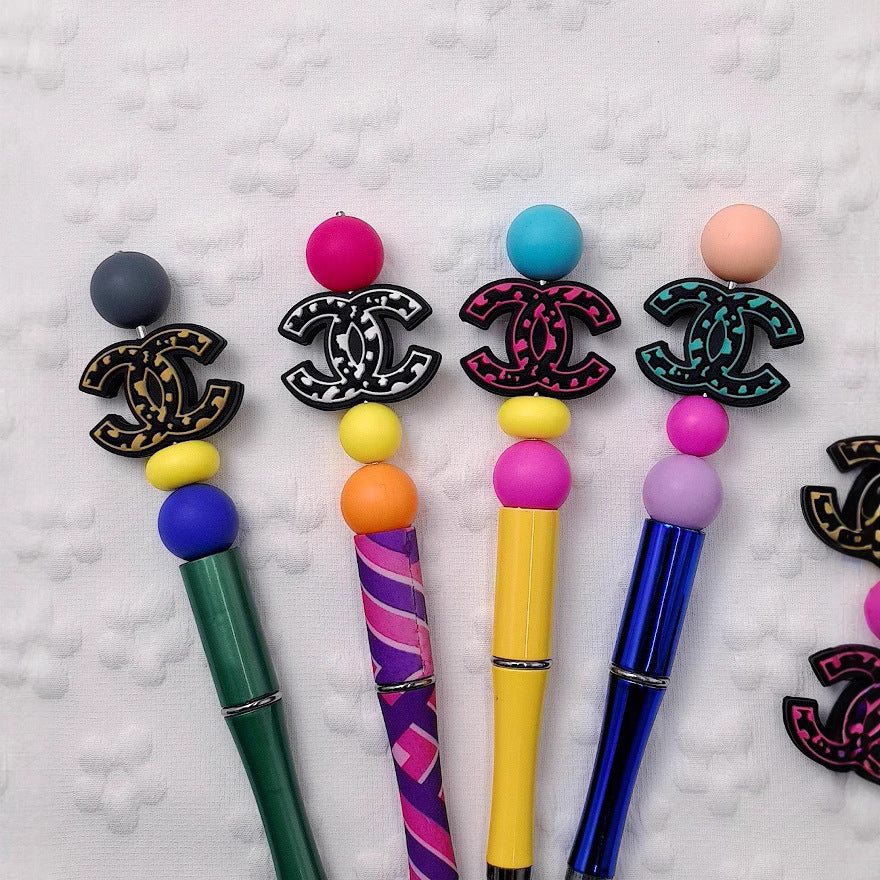 20Pcs Silicone Focal Beads Designer Interlocking C Logo Shape