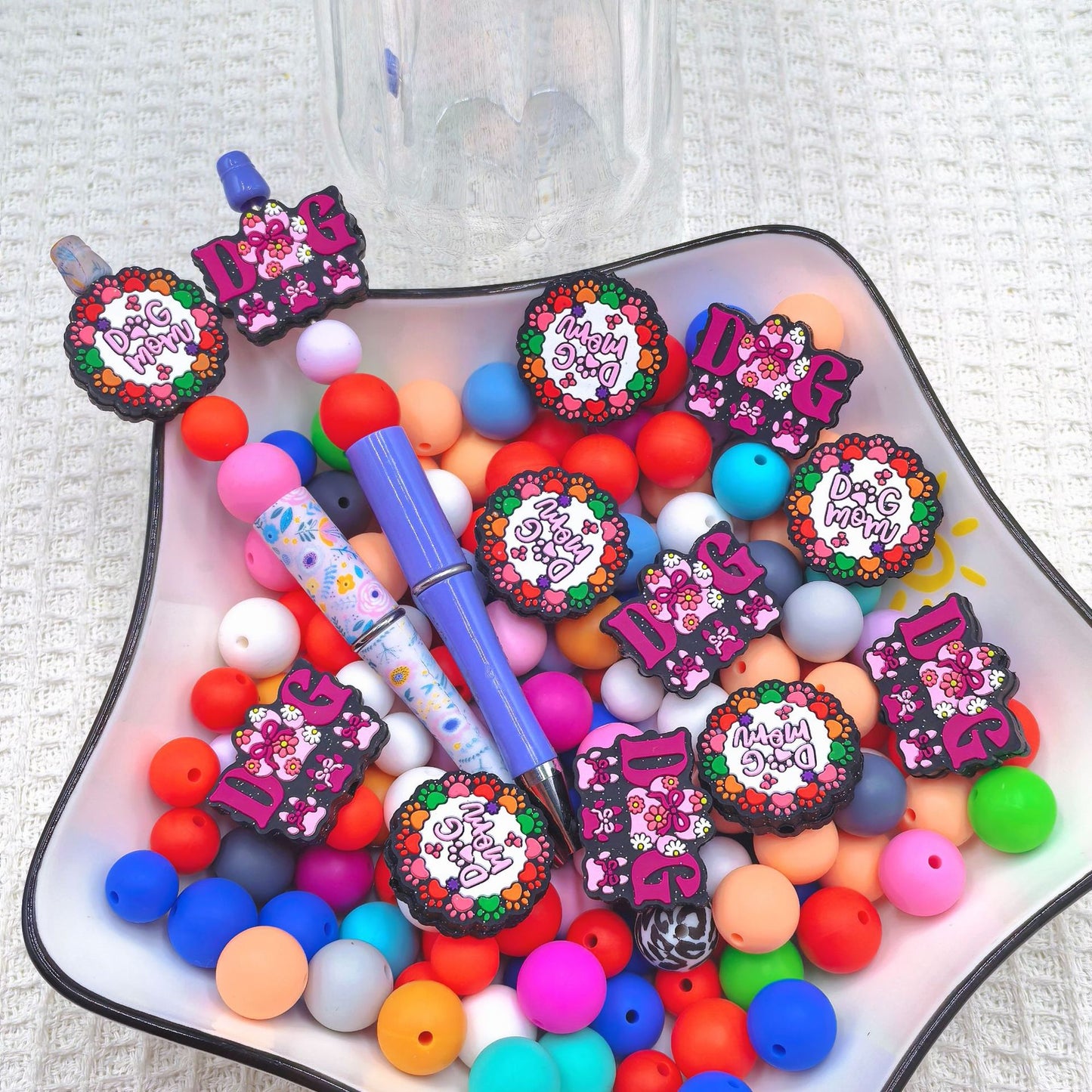 20Pcs Silicone Focal Beads Color Dog Claw Card Design
