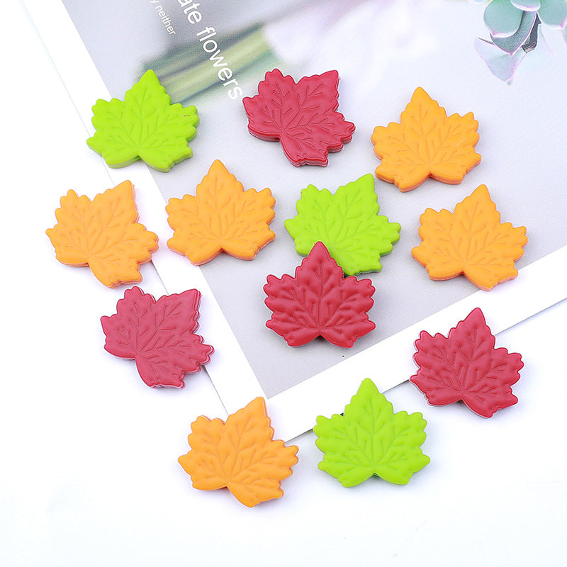 20Pcs Silicone Focal Beads Maple Leaf Detailed Vein Design 2