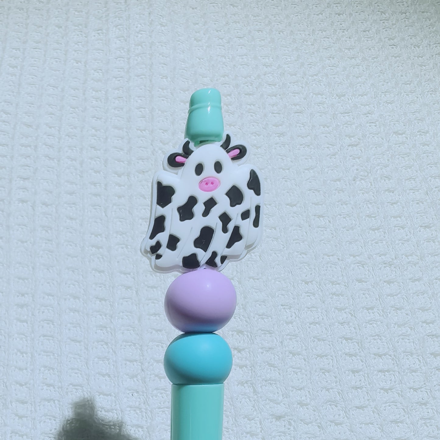 20Pcs Silicone Focal Beads Halloween Colored Cow Front Facing 9