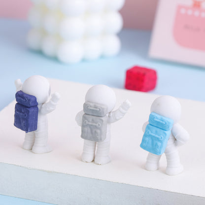 Space Astronaut 3D Eraser Toy Random Color for Kids 4