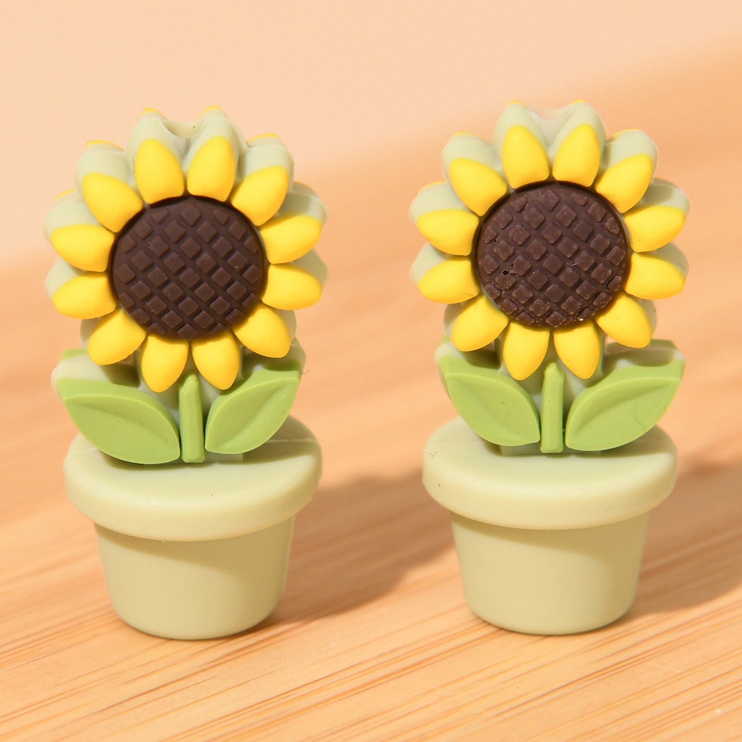 20pcs Silicone Focal Beads Flower Pot Sunflower Yellow White Flower Design 7