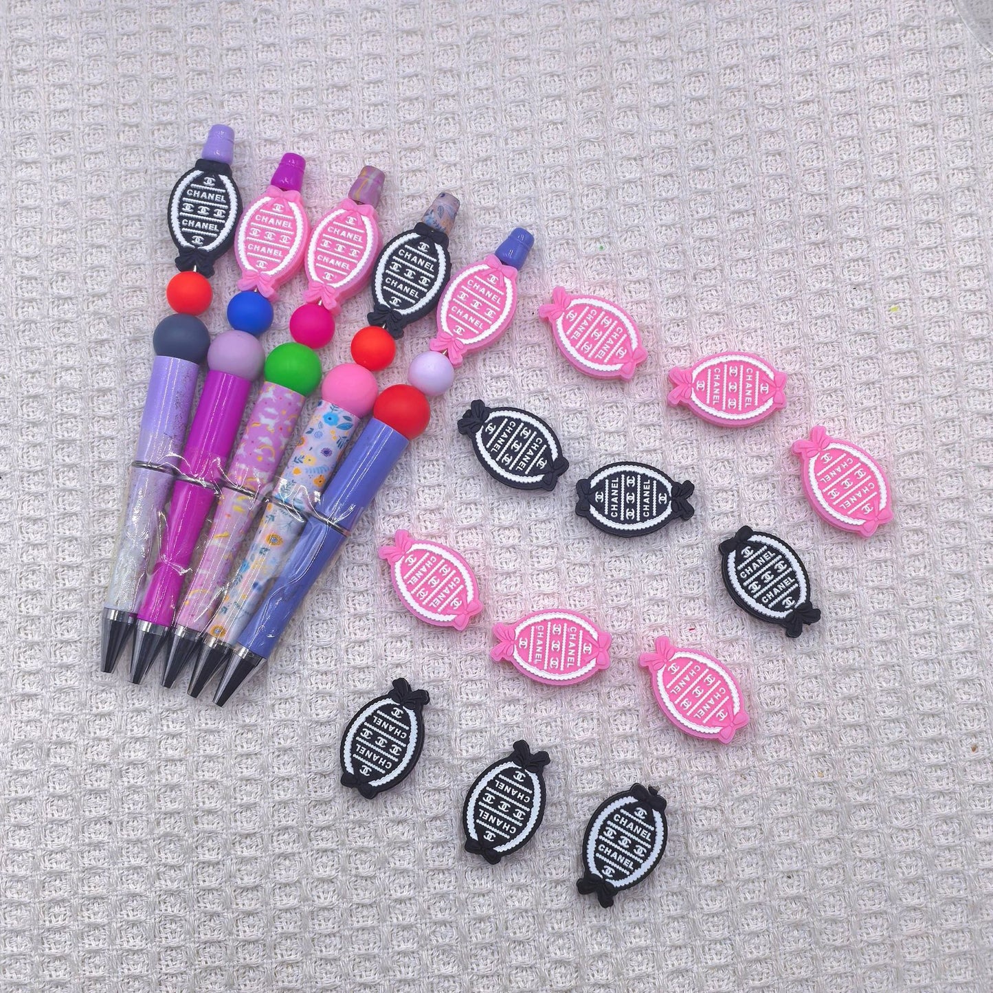 20Pcs Silicone Focal Beads Magic Mirror Oval with Bow Detail 3