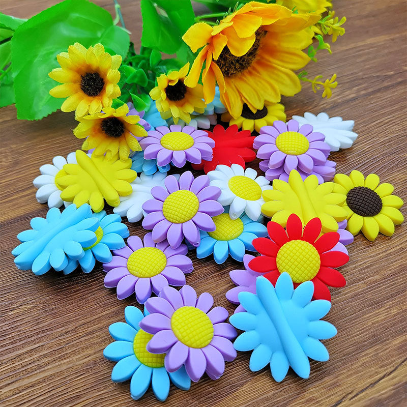 20pcs Silicone Focal Beads Sunflower Flat Design with Center Detail 2