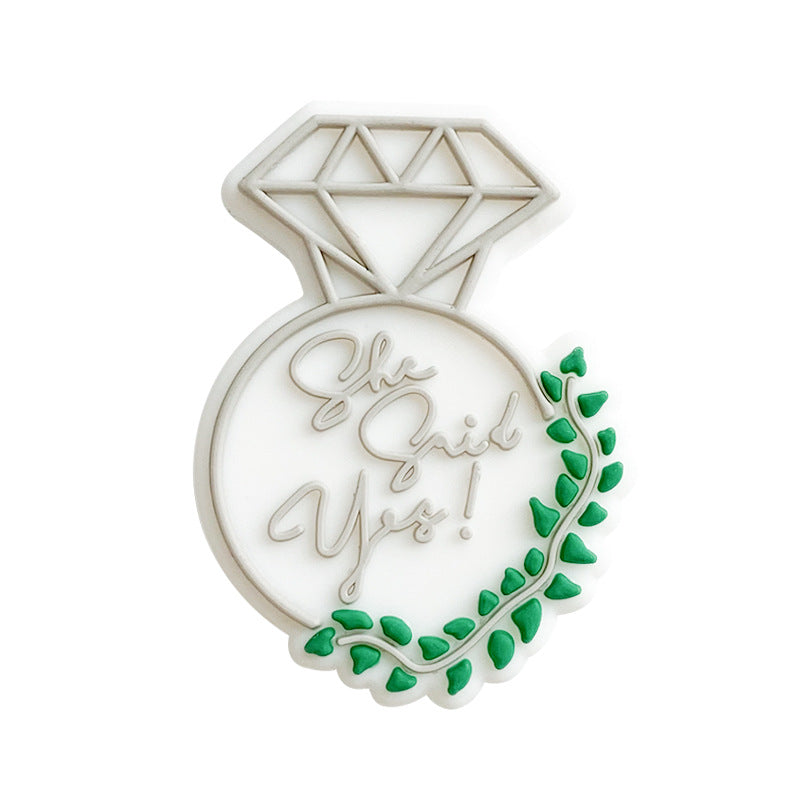 20pcs Silicone Focal Beads Diamond Vase With Leaf Accent 4