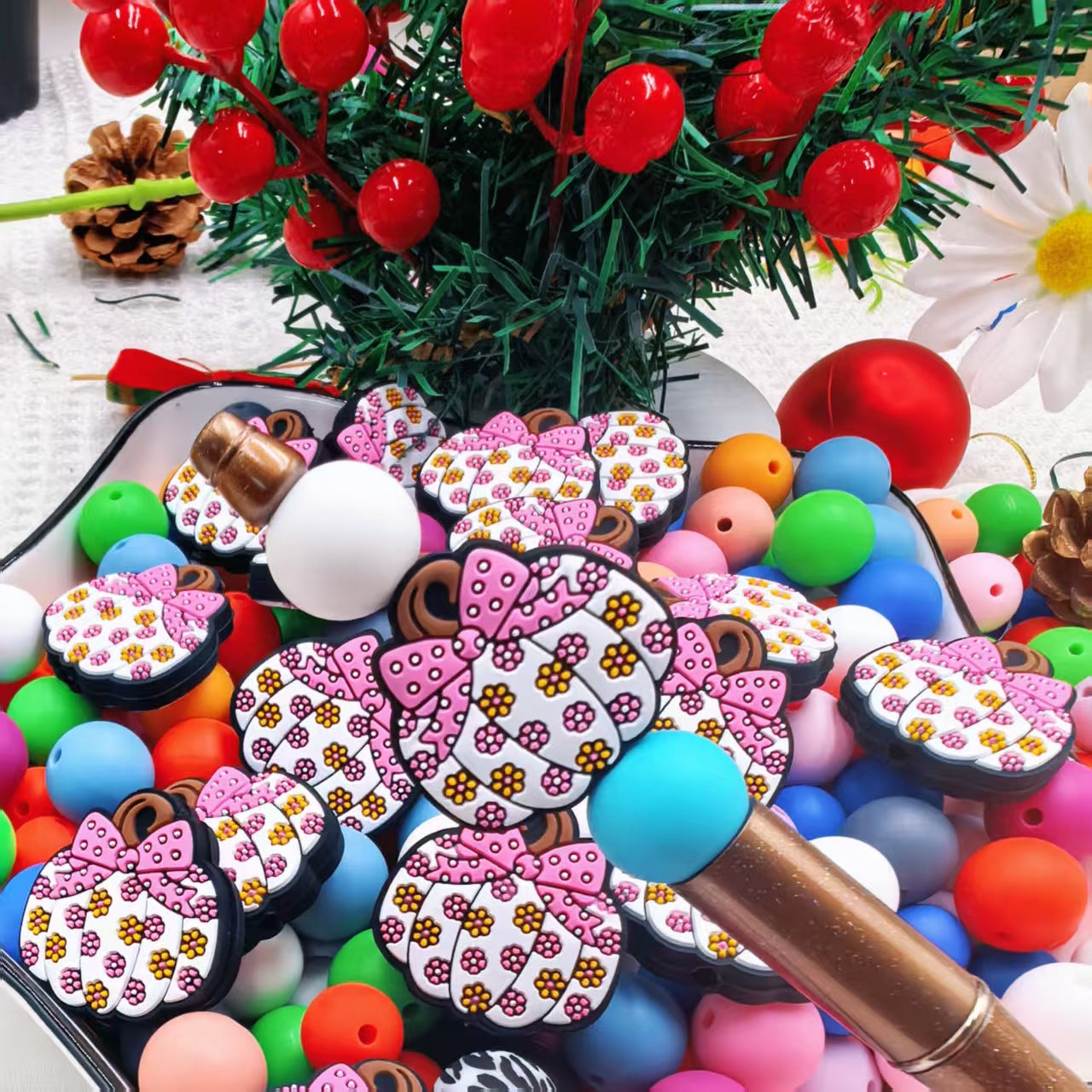 20Pcs Silicone Focal Beads Small Floral Bow Pumpkin Design 3