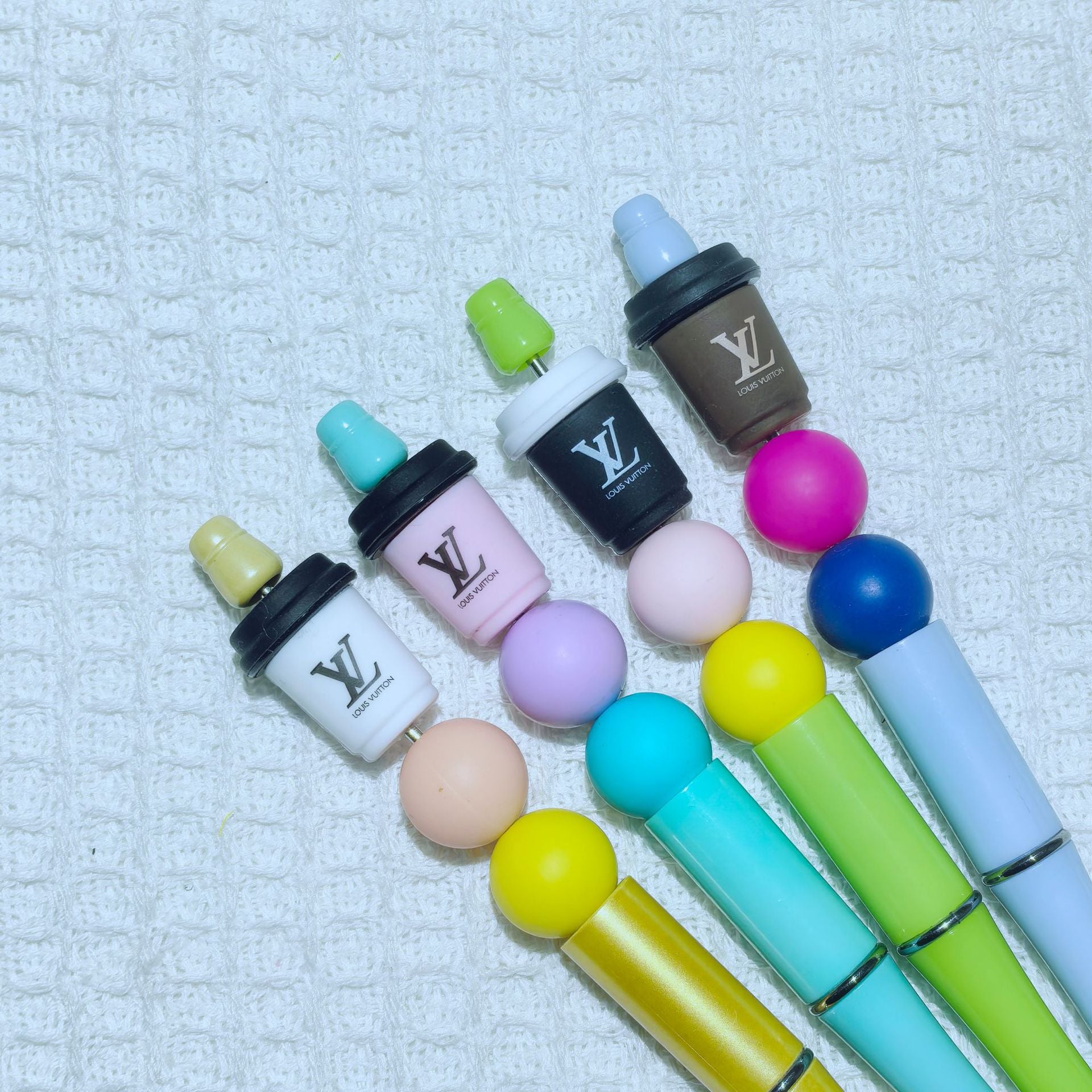 20Pcs Silicone 3D Focal Beads Coffee Cup Logo Print Topper
