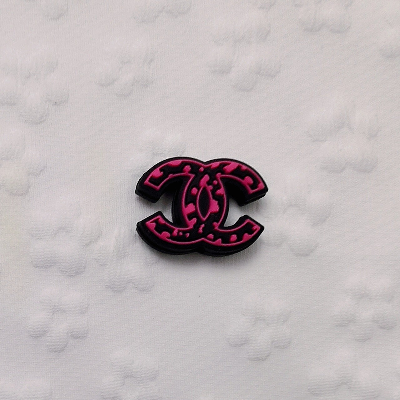 20Pcs Silicone Focal Beads Designer Interlocking C Logo Shape 6