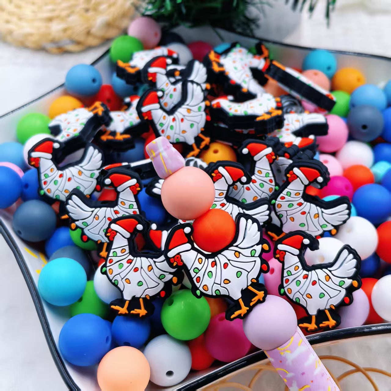 20Psc Silicone Focal Beads Christmas Chicken Wearing Hat 3