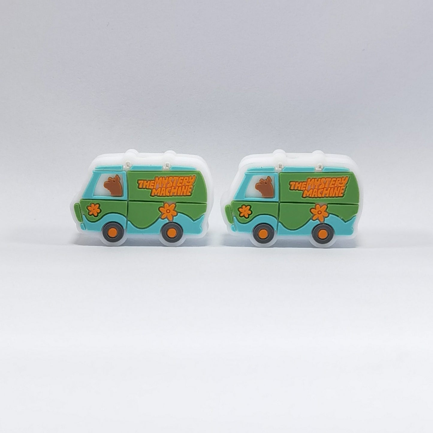 20Pcs Silicone Focal Beads Green Robot Car Side Profile