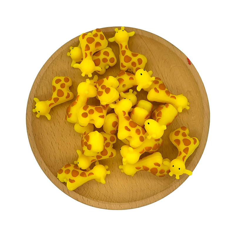 Silicone 3D Focal Beads Cute Giraffe Side Profile Design 2