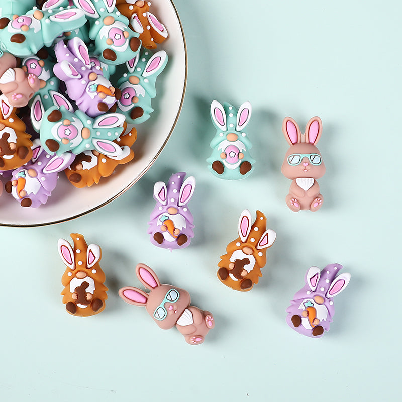 Silicone 3D Focal Beads Easter Bunny Holding Carrot Detail 6