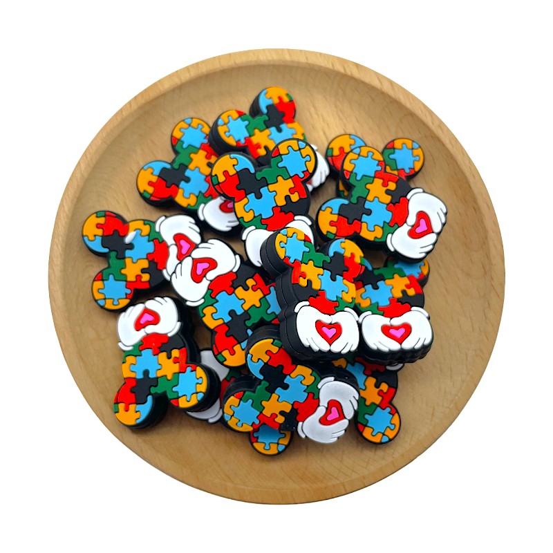 20pcs Silicone Focal Beads Puzzle Round Ear Mouse Character Holding Heart 2