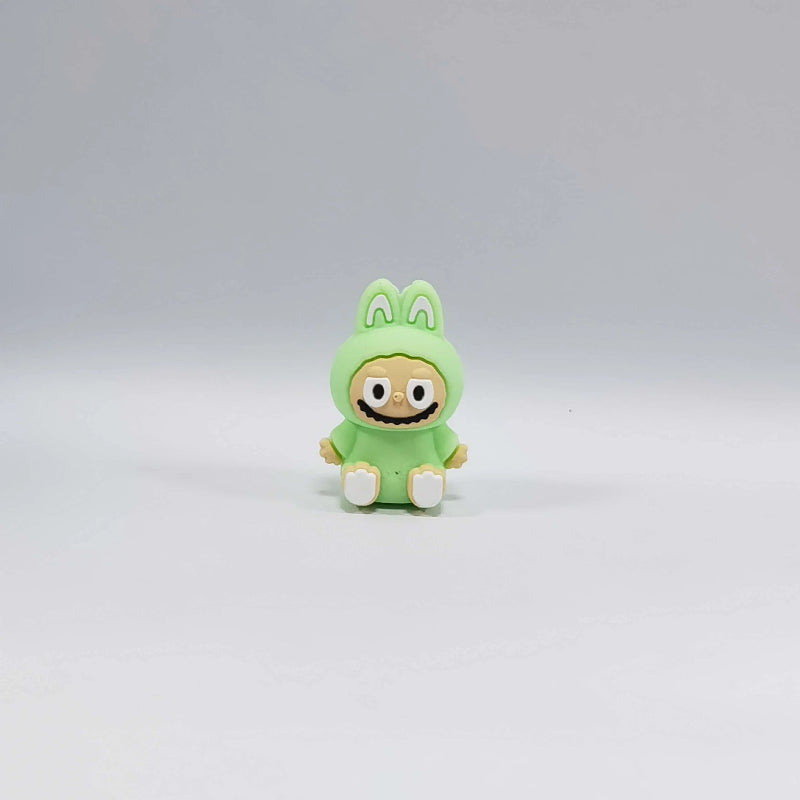 20Pcs Silicone 3D Focal Beads Cartoon Figure Sitting Pose 3