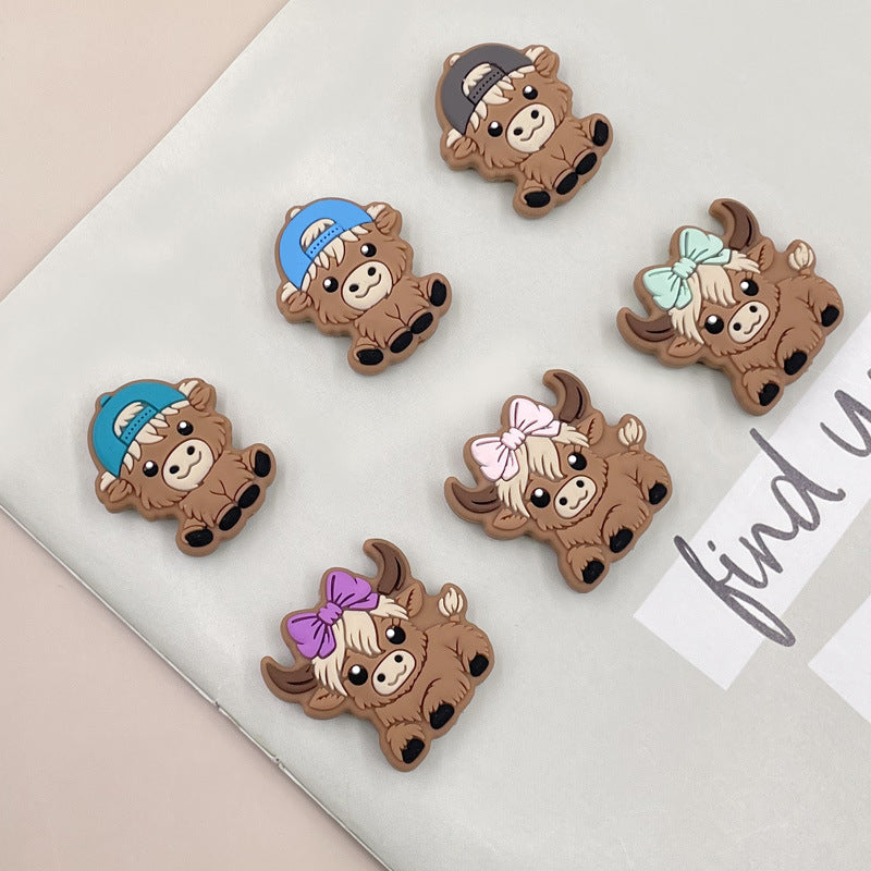 20pcs Silicone Focal Beads Bady Highland Cow Girl and Boy With Hats 4