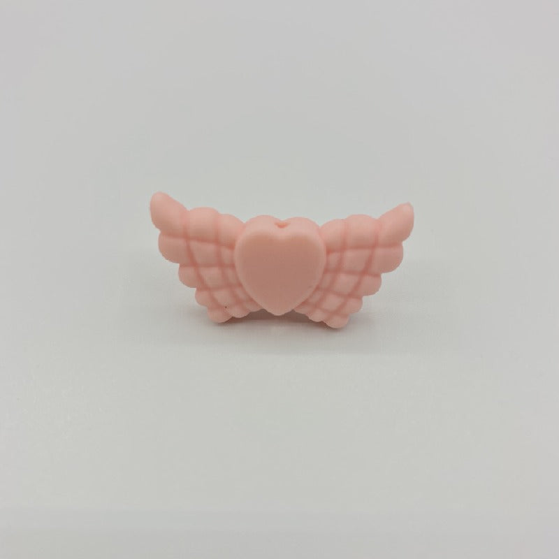 20pcs Silicone Focal Beads Wing Shape with Heart Center 19