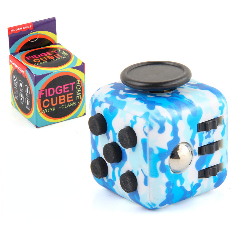 Silicone Fidget Cube 6-Function Decompression Desk Toy 3.4cm 23