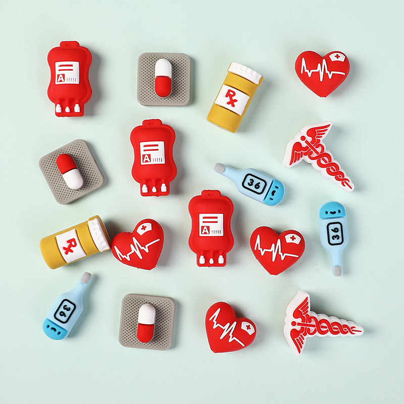20PCs Silicone 3D Focal Beads Nurse Medical Supplies Heart and Thermometer 4