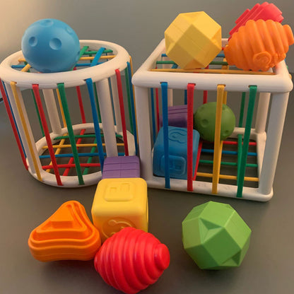 Plastic Montessori Toys Baby Movement Grasp Training Cube 14cm 2