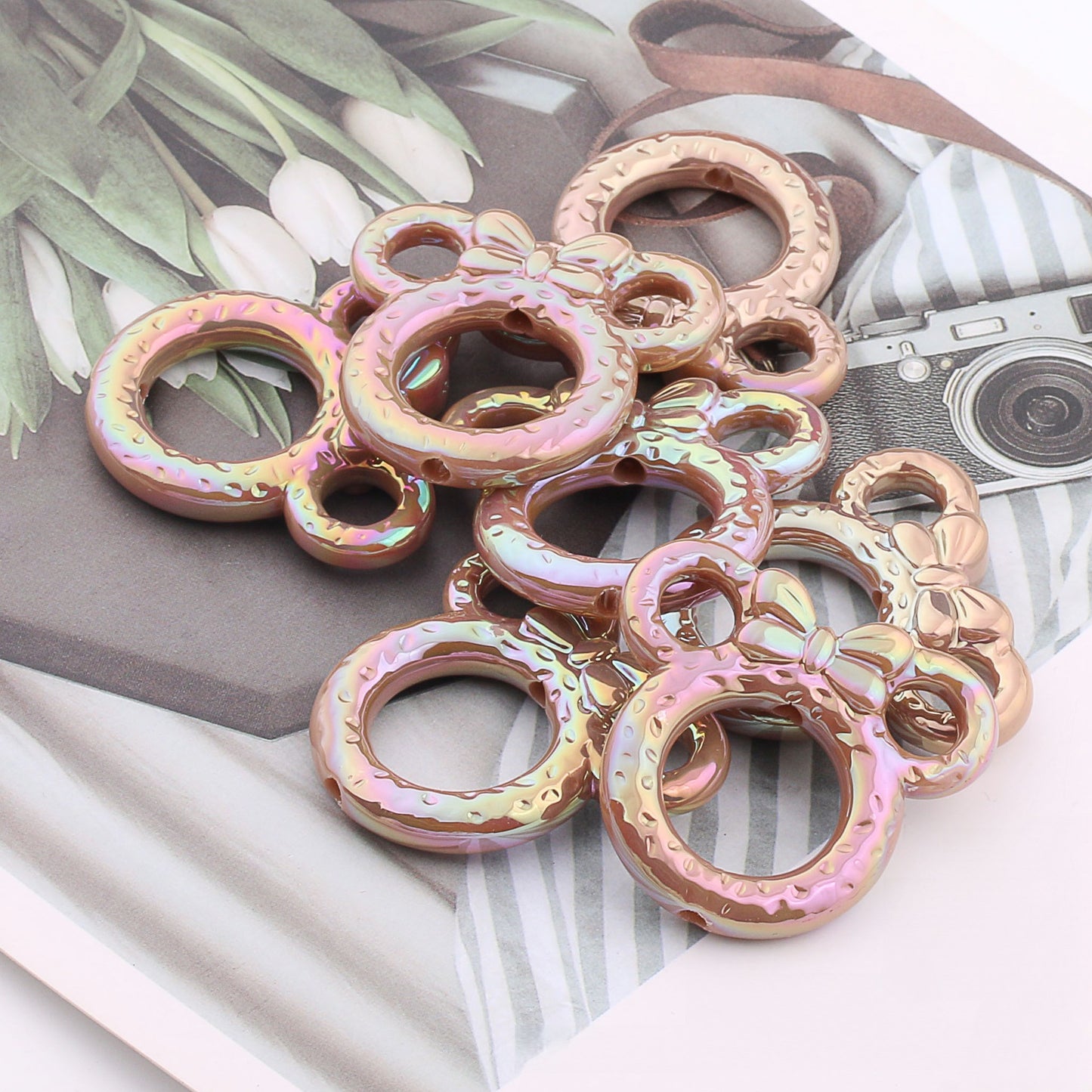 2Pcs 34x37mm Deep UV Color Plated Mickey Ring Head Acrylic Beads 15