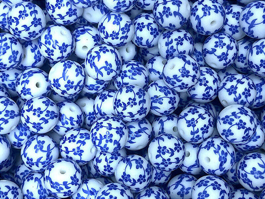 50pcs 15mm Blue Flower Print Silicone Beads White Background