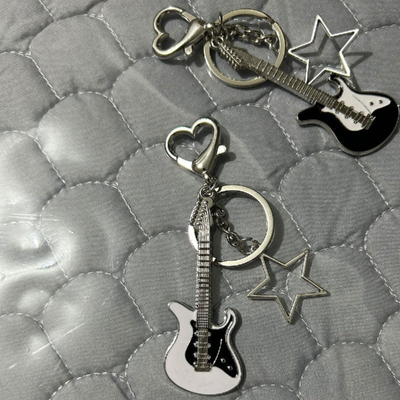 Guitar Five-Pointed Star Zinc Alloy Keychain with Heart Charm 11