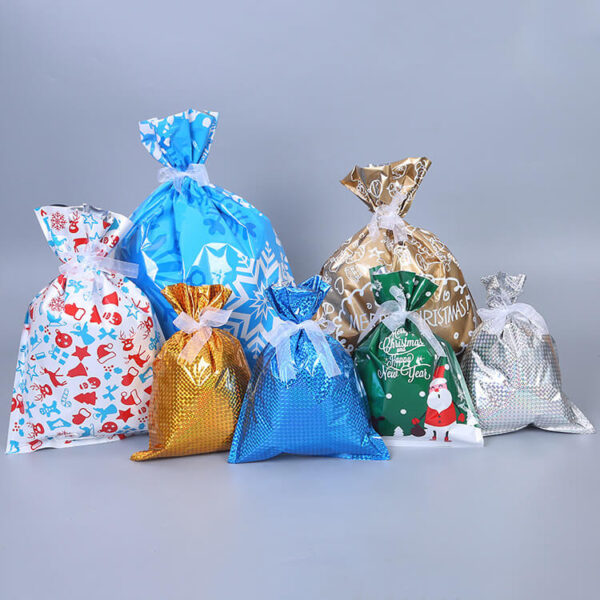 Wholesale Christmas Gift Bag Drawstring Bundle Mouth Plastic Candy Bag Pack 8